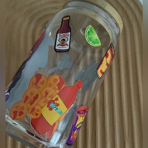 CHEETO GIRL LIBBY GLASS NWT - Picture 2 of 4